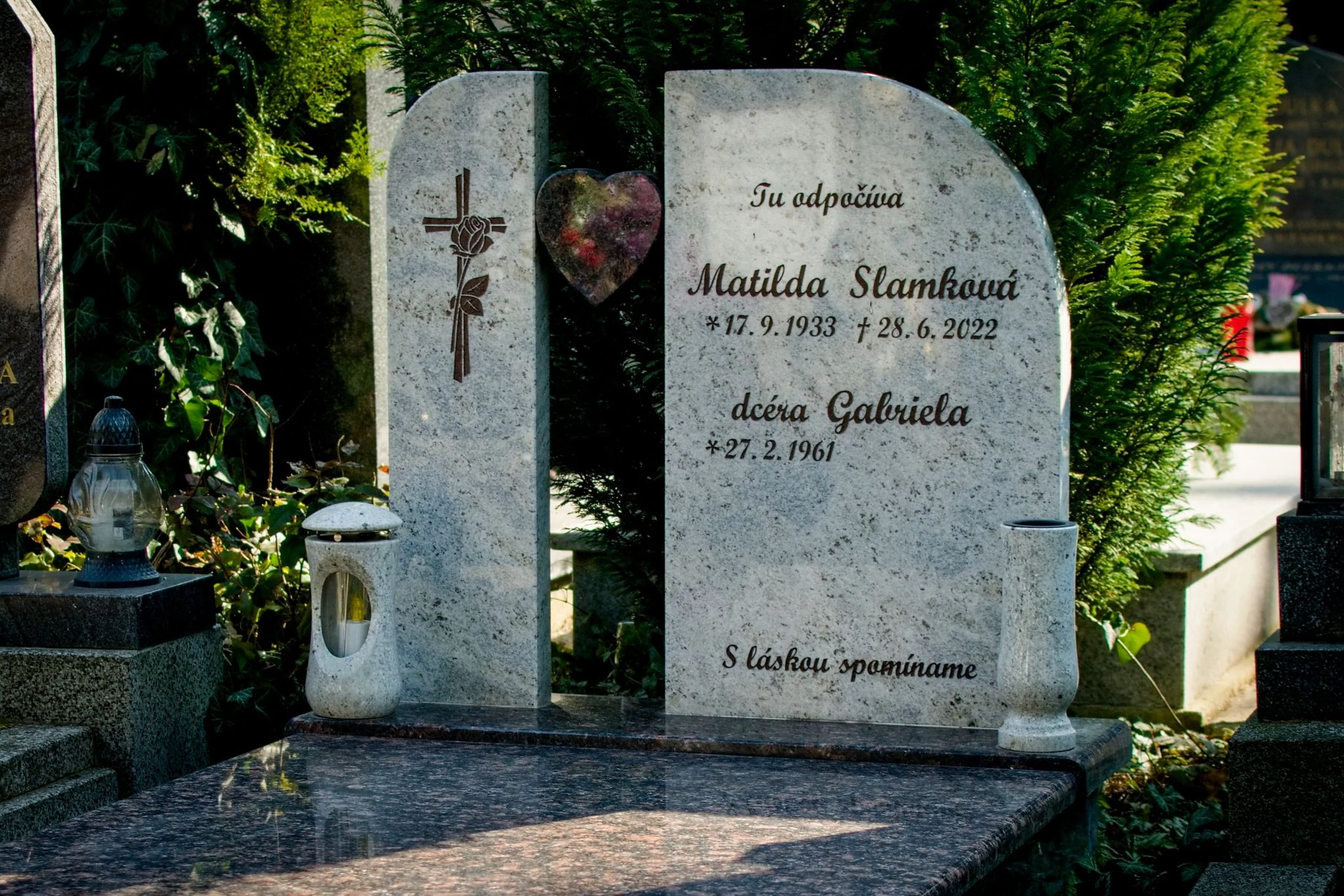 Jednohrob STK 106 - fotografia realizácie 4