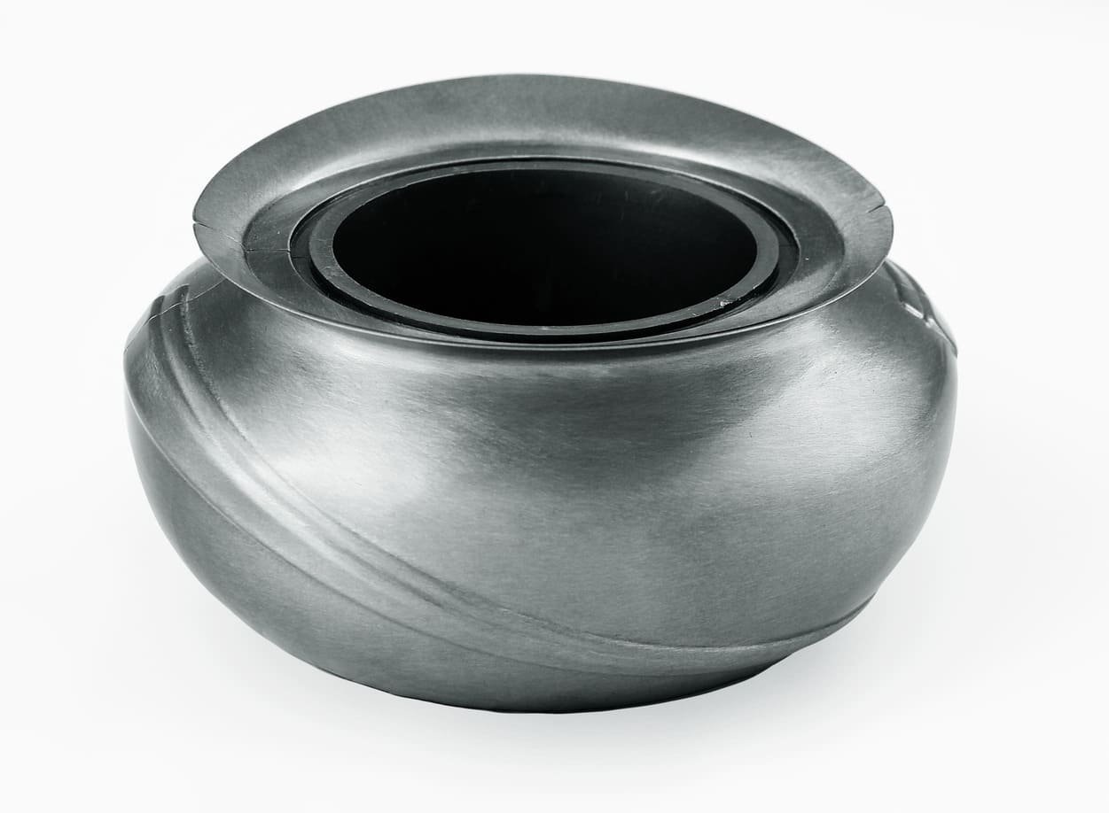 V51-4-10Z Váza zapustená Kamelia strieborný